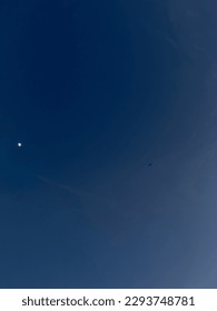 Half moon with plane ✈️