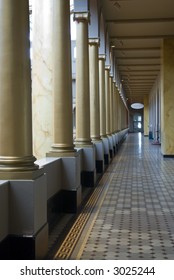 Hall with columns and vanishing perspective