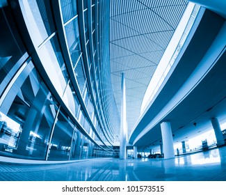 The Hall Of Shanghai South Railway Station .