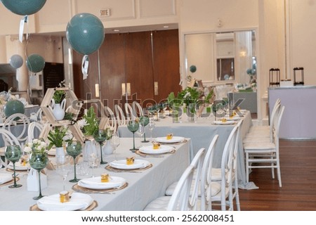 Hall and table decor for Brit Mila brunch