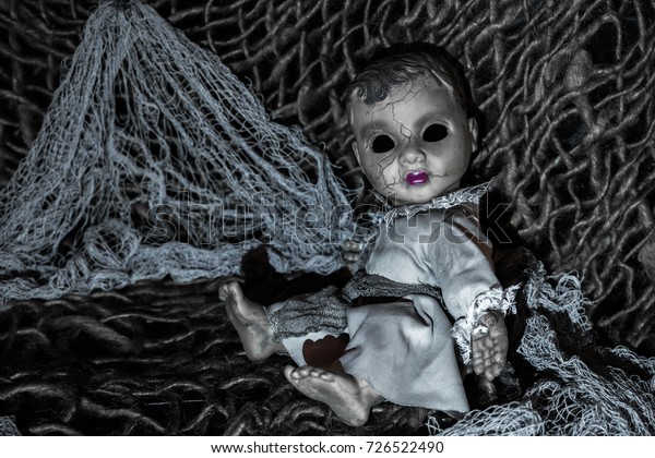 creepy halloween dolls