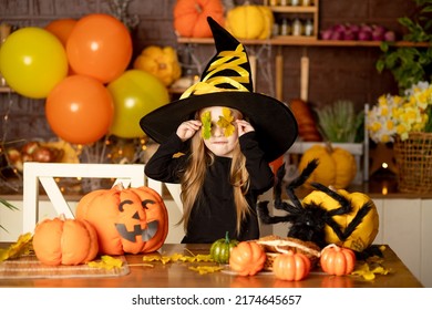 Halloween Child Girl Witch Costume 260nw 2174645657 