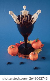 Cóctel Halloween con tres