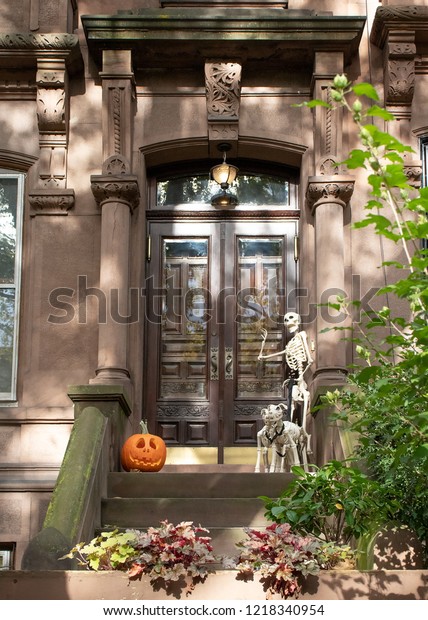 Halloween Decorations Front Double Doors Brownstone Stock Photo Edit Now 1218340954