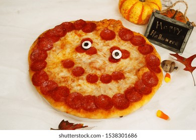 Halloween Food Jack O Lantern Pizza Stock Photo 1538301686 | Shutterstock