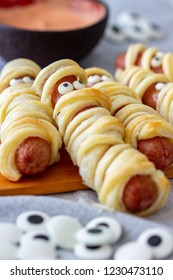 Halloween Mummy Hot Dogs