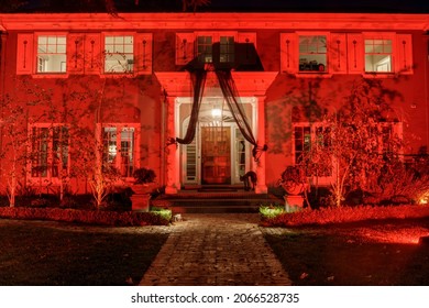 Halloween Night Lights Decorating House In California