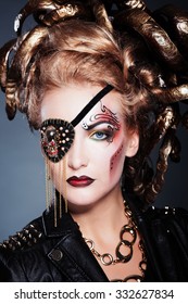 Pirate Makeup Fotos Imagenes Y Otros Productos Fotograficos De Stock Shutterstock