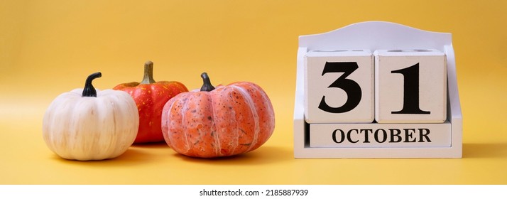 Halloween Pumpkins banner. 31 october calendar numbers. 