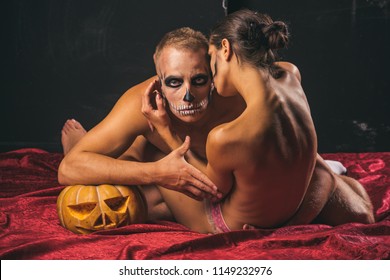 Sexy nude zombie pics Sexy nude zombie pics