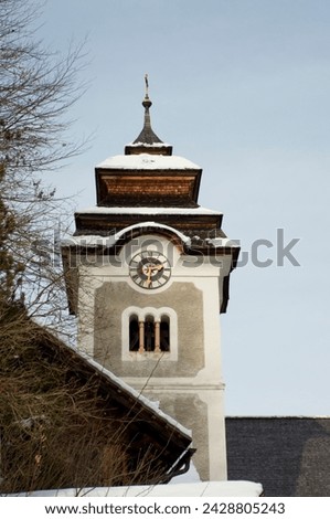 Hallstatter pfarrkirche und beinhas, an old church on a hillside in hallstatt, unesco world heritage site, salzkammergut, austria, europe