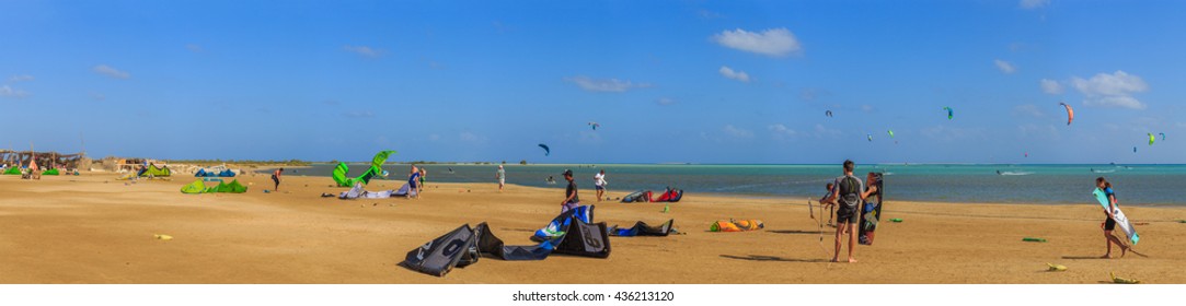 HAMATA, EGYPT - DECEMBER, 09,2015: People Engaged In Kite Surfing In The Kite Village At The Red Sea