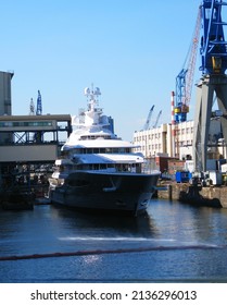 Hamburg 30.08.2008 The Yacht Of The Russian Oligarch At The Shipyard Of Hamburg 