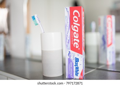 1,615 Colgate products Images, Stock Photos & Vectors | Shutterstock