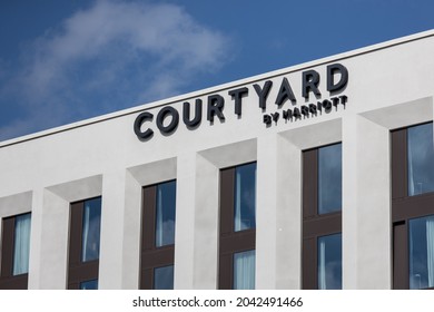 Hamburg, Hamburg, Germany - 14 09 2021: Courtyard By Marriott Hotel Sign