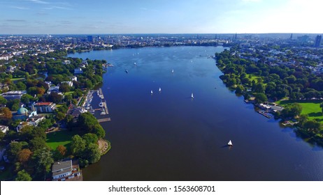 Hamburg Deutschland, Drohnenvideos aus Hamburg. Luftbild Hamburg Alster