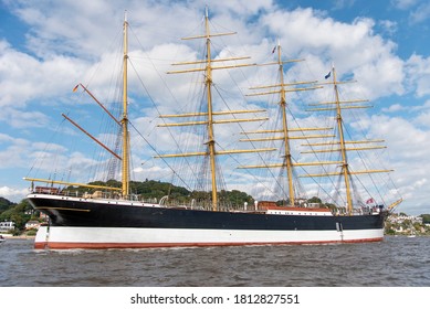 Barque Images Stock Photos Vectors Shutterstock