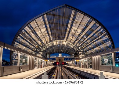 Hamburg, Germany-03.25.2019:night Shot Of Hamburg S Bahn Station Elbbrücken

