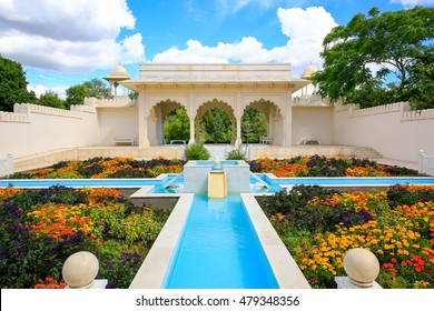 HAMILTON, NZ - FEBRUARY 25, 2015: Indian Char Bagh Garden In Hamilton Gardens. 