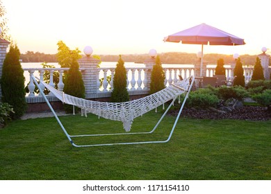 hammock stand with umbrella