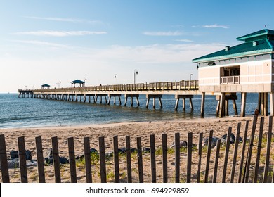 148 Hampton pier Images, Stock Photos & Vectors | Shutterstock