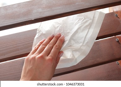 Hand Cleaning With Paper Towel