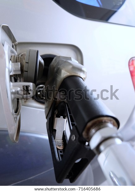 Hand dispenser\
petroleum