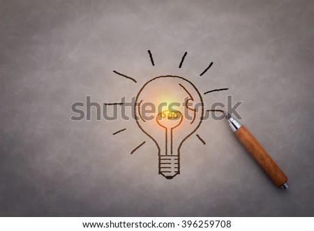 hand drawing light bulb Creativity idea concept
