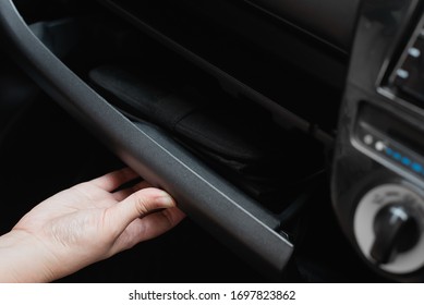 Car Glove Box Images Stock Photos Vectors Shutterstock