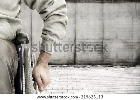 hand and gray background 