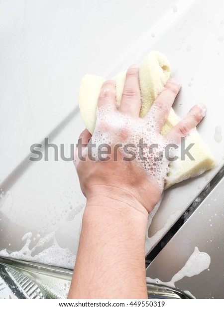hand hold sponge washing\
car