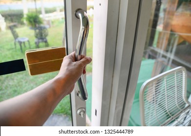 Hand Holding Handle Sliding Glass Door With Opening