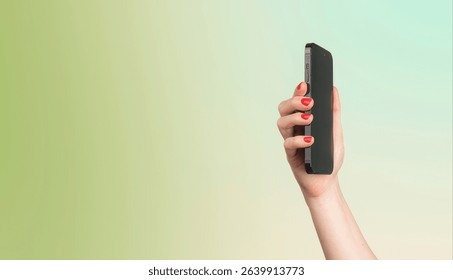 gradient nails Woman online