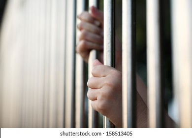 Hand In Jail.