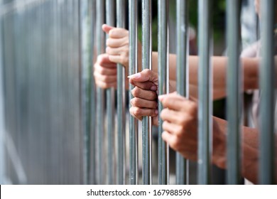 hand in jail.