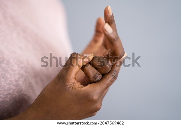 Hand Knuckle\
Finger Joint Crack. Fingers\
Snap
