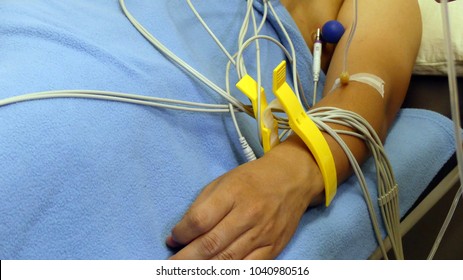 Hand Patient Clamp Stock Photo 1040980516 | Shutterstock