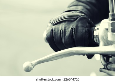 Hand Rider On Handlebars, Close-up