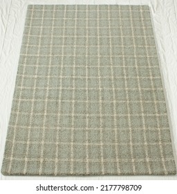 Hand Tufted Geometric Wool Area Rug.