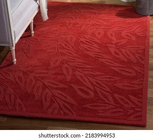 Hand Tufted Leaves Pattern Wool Rug.