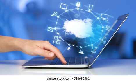 Hand working with a Cloud Computing diagram, new technology concept