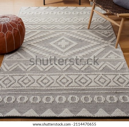 Hand woven wool living room rug
