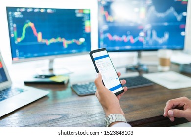 95,852 Trading desk Images, Stock Photos & Vectors | Shutterstock