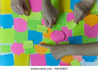 Handa Using Colorful Post Sticky Notes For Remainder, Things To Do, Brainstorming, Ideas Generation, Group Working, Opinions Collection And Public Participation.