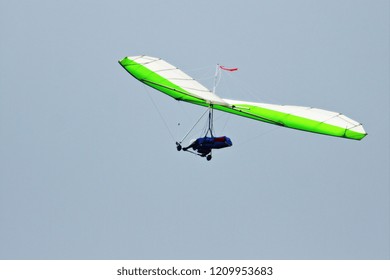 Hand-glider in flight