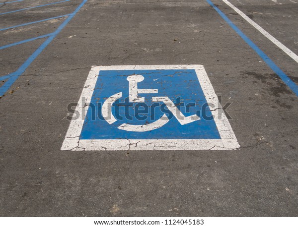 Handicap Parking\
Area