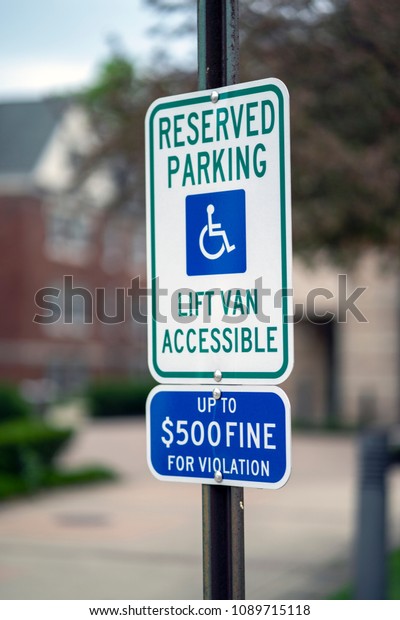 Handicap Parking\
Spot