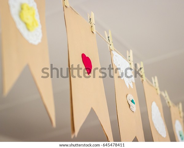 brown paper garland