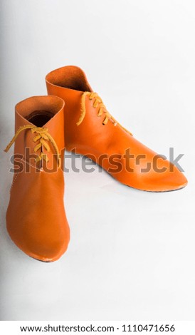 Handmade shoes on the feet.Warm color, genuine leather. Soft and comfortable.