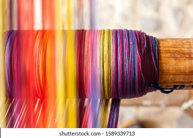 Handmade textile in Guatemala, Colored threads